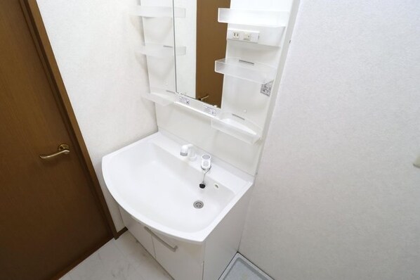 ラファエル IIの物件内観写真